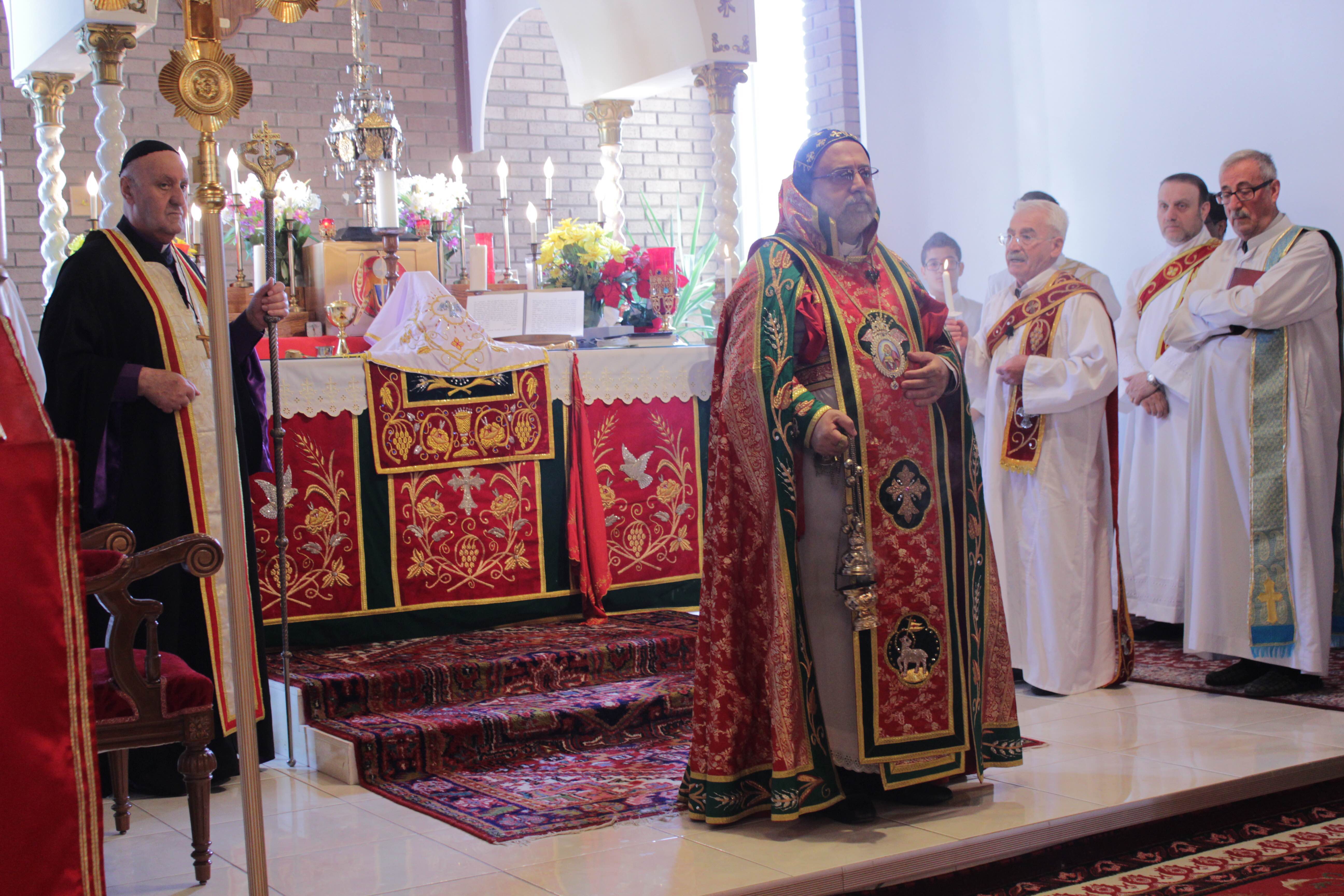 His Eminence Mor Dionysius Jean Kawak Celebrated Holy Qurobo At Sts 